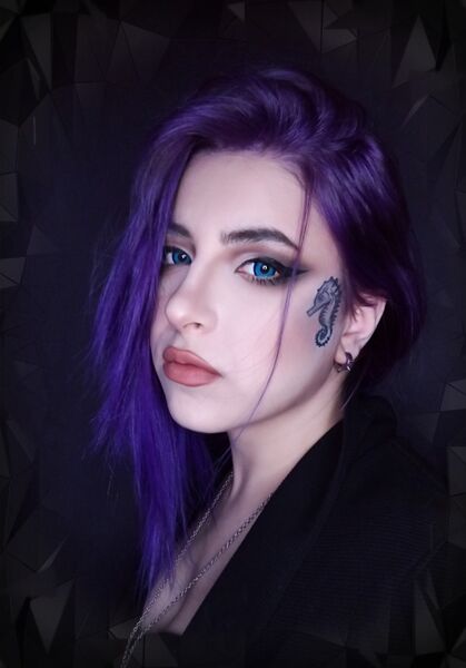 File:Selene mctavish 10 holodia .jpg