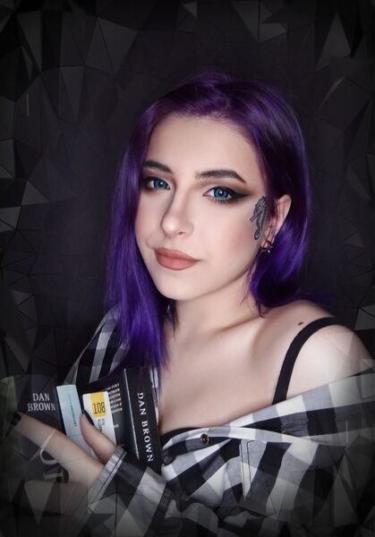 File:Selene mctavish 9 holodia .jpg