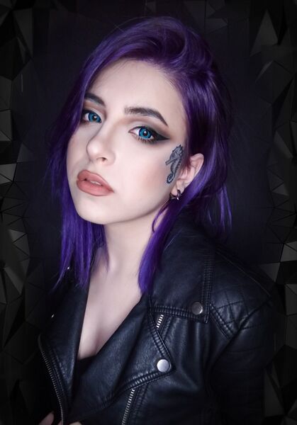 File:Selene mctavish 6 holodia .jpg